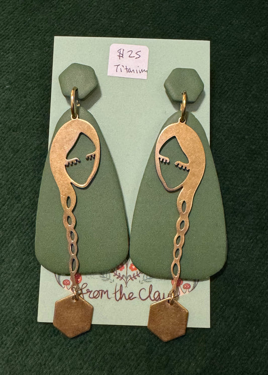 Olive green Woman in Brass titanium Earrings